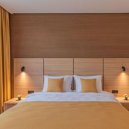 Hotel Osetia Garden Momchilgrad Dış mekan fotoğraf