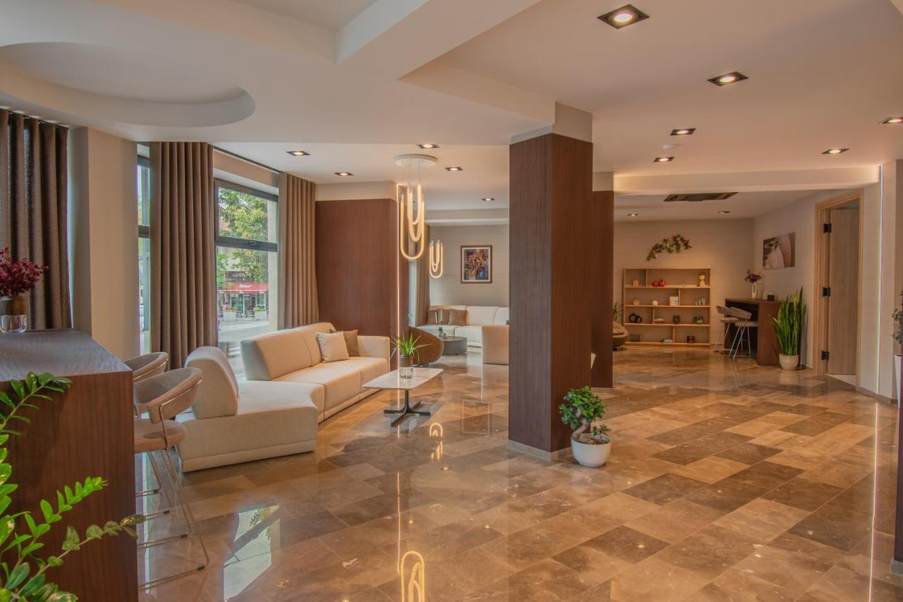 Hotel Osetia Garden Momchilgrad Dış mekan fotoğraf