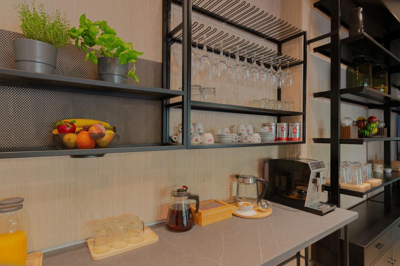 Hotel Osetia Garden Momchilgrad Dış mekan fotoğraf